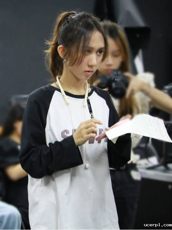 59e162b82fe647f4923e5535acb8ca5f.png