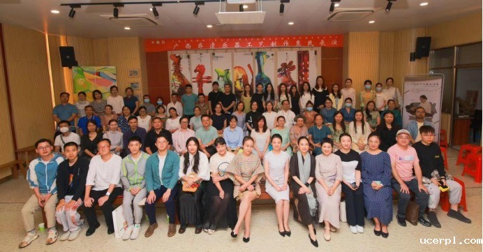ebbc992975b840759ddff9232a80bdb7.jpg